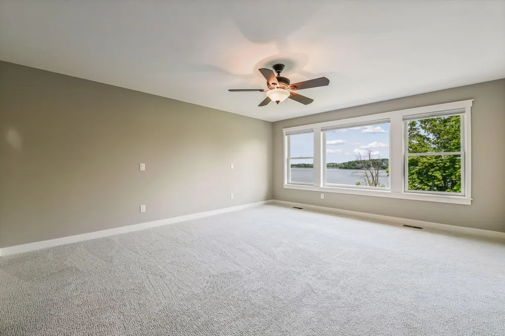 2444 Woods Drive Victoria, MN 55386