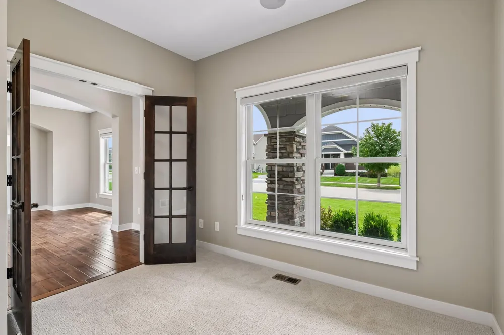 2444 Woods Drive Victoria, MN 55386