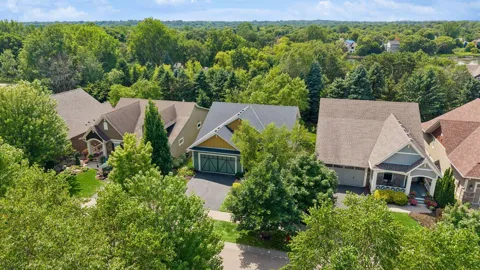 1236 Lakemoor Drive