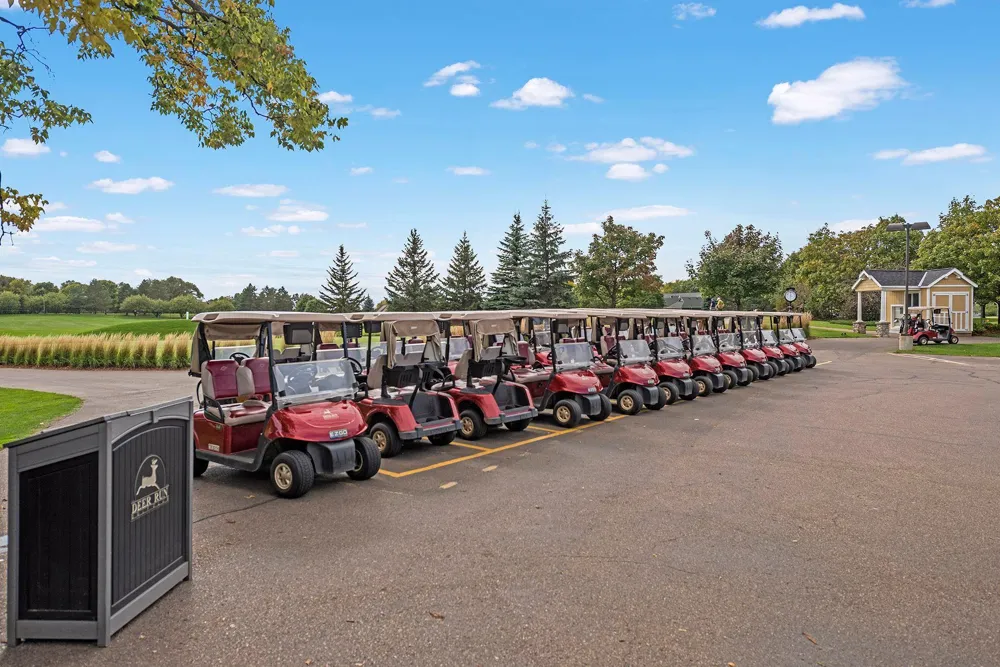 9122 Fox Court Victoria, MN 55386