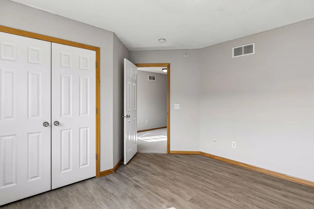 9122 Fox Court Victoria, MN 55386