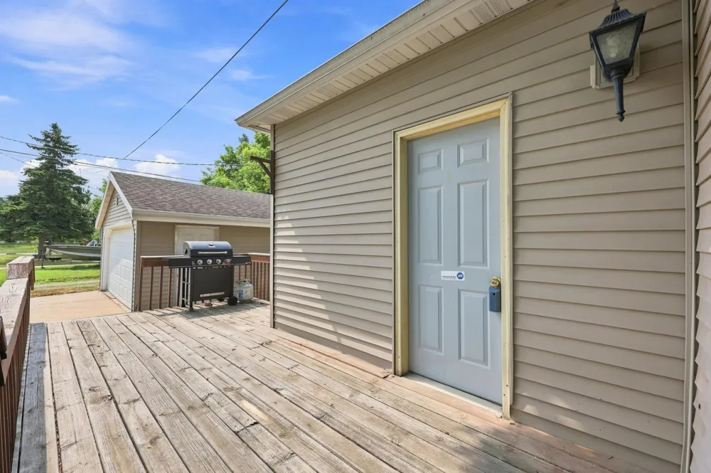 202 1st Avenue SW Dilworth, MN 56529