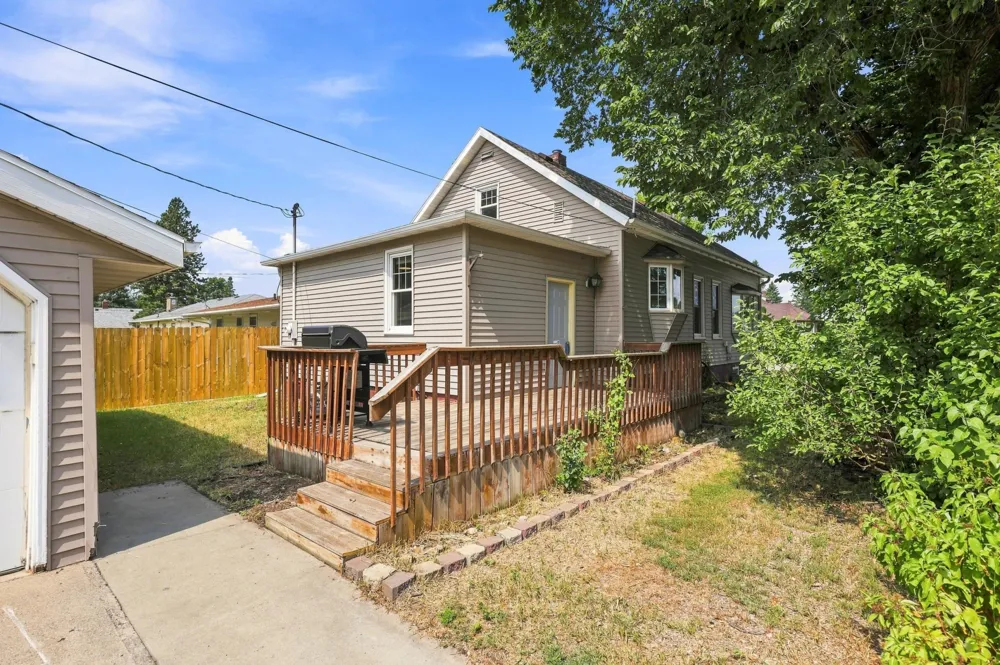 202 1st Avenue SW Dilworth, MN 56529