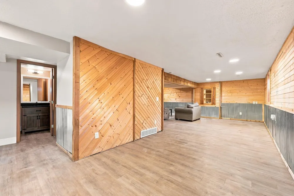202 1st Avenue SW Dilworth, MN 56529