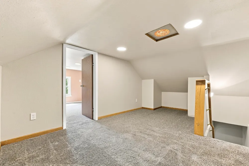 202 1st Avenue SW Dilworth, MN 56529