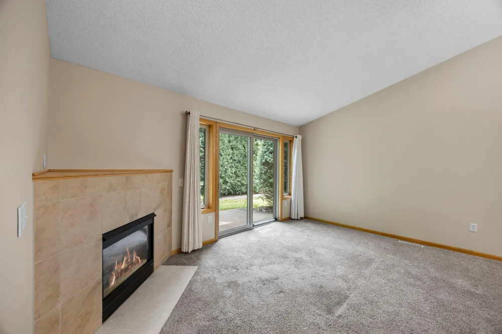 27699 Woodland Drive Chisago City, MN 55013