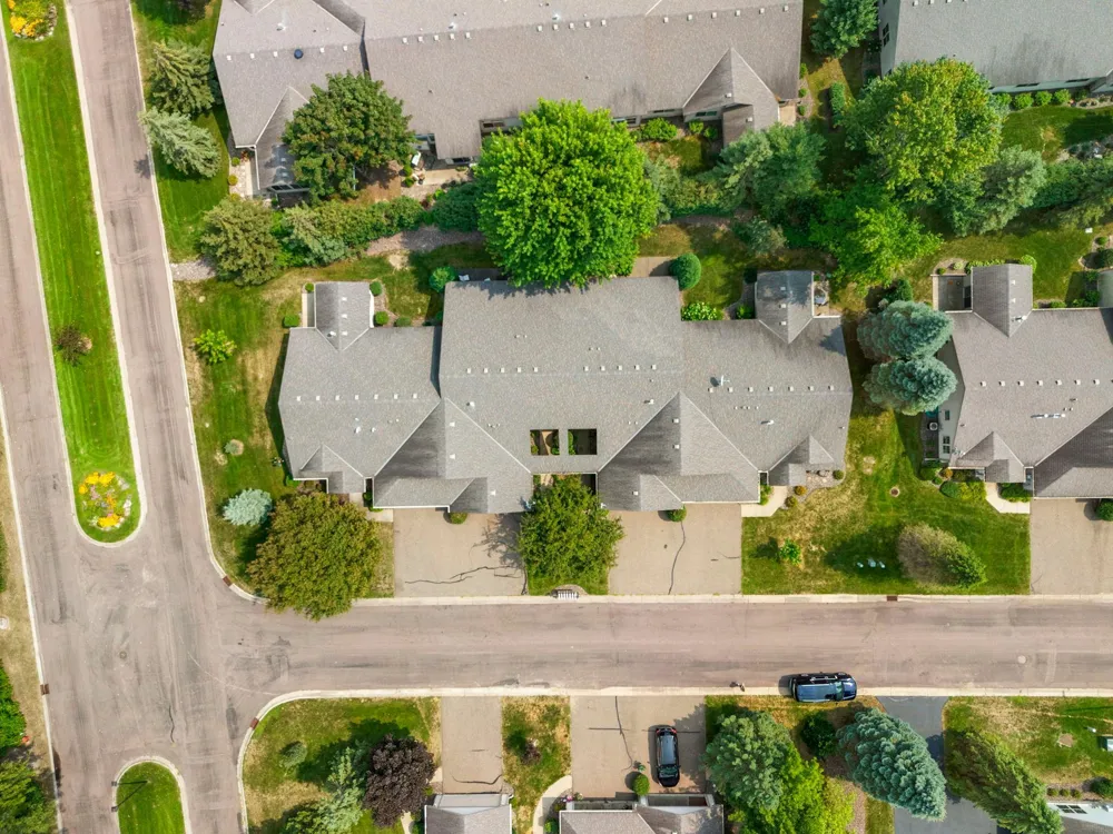 27699 Woodland Drive Chisago City, MN 55013