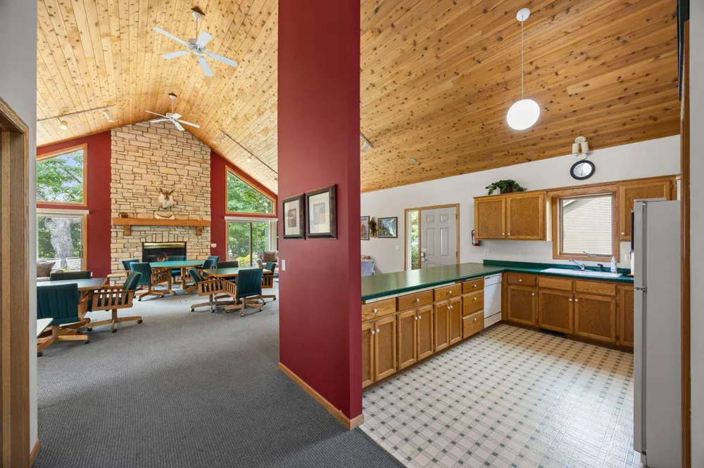 27699 Woodland Drive Chisago City, MN 55013