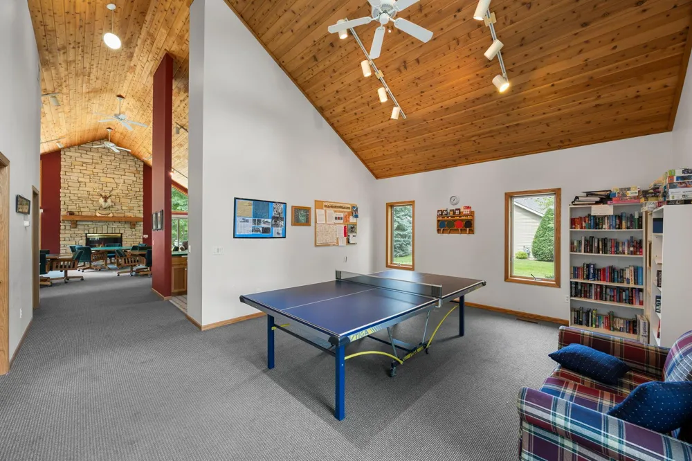 27699 Woodland Drive Chisago City, MN 55013