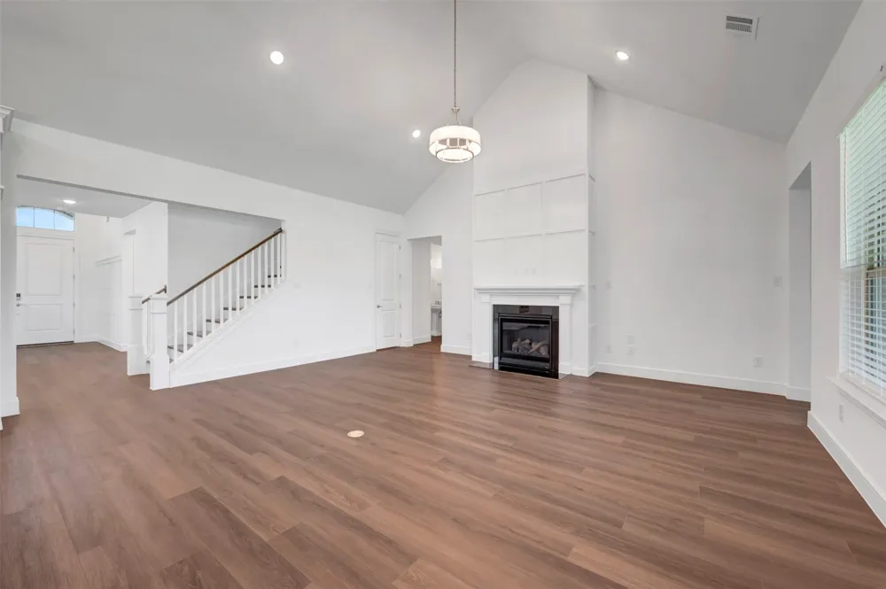 912 Wood Duck Court Heath, TX 75126