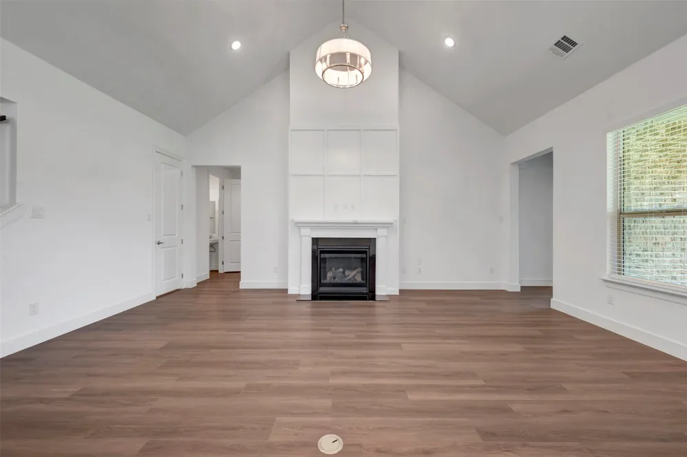 912 Wood Duck Court Heath, TX 75126