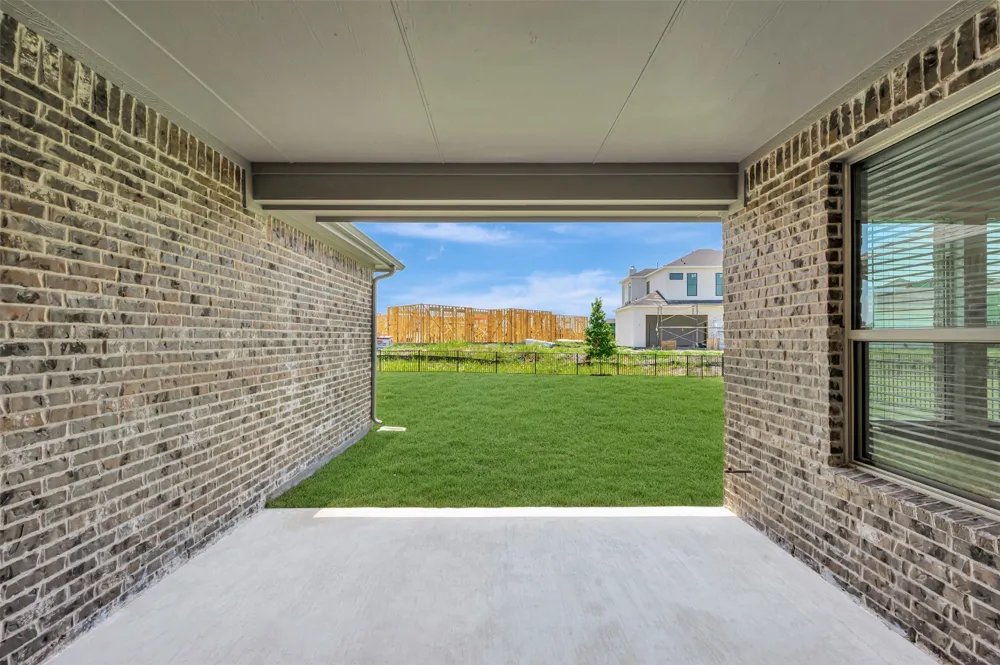 912 Wood Duck Court Heath, TX 75126