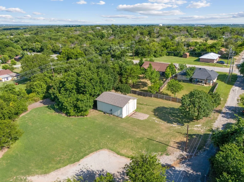 1712 Madison Street Weatherford, TX 76086
