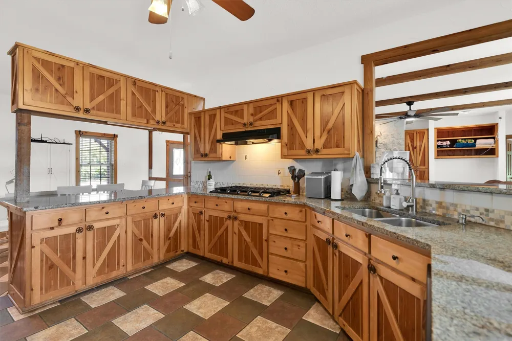 8787 S State Highway 78 Leonard, TX 75452