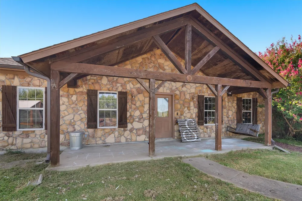 8787 S State Highway 78 Leonard, TX 75452