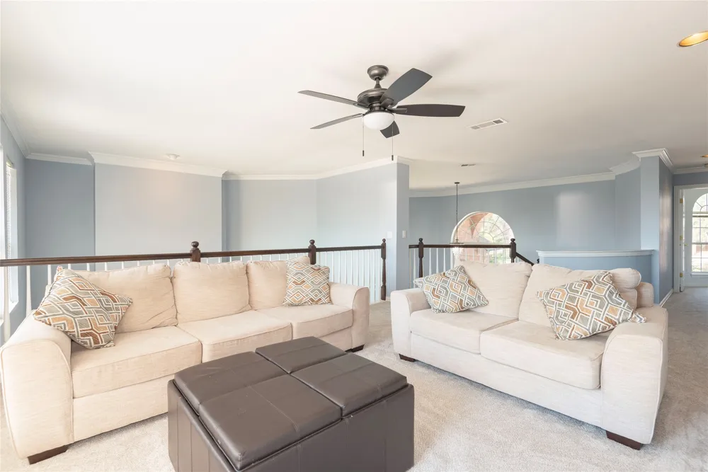 909 Hills Creek Drive McKinney, TX 75072
