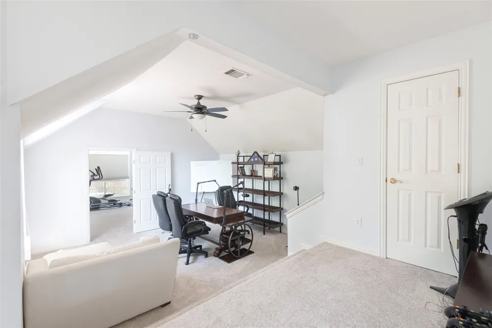 909 Hills Creek Drive McKinney, TX 75072