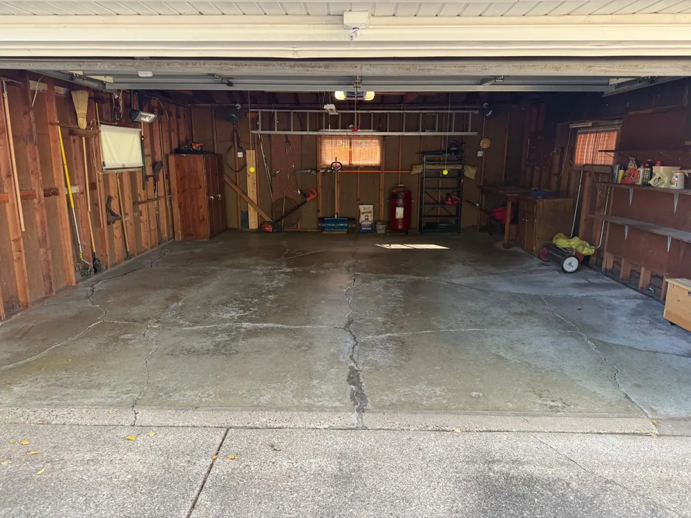 2055 English Street Maplewood, MN 55109