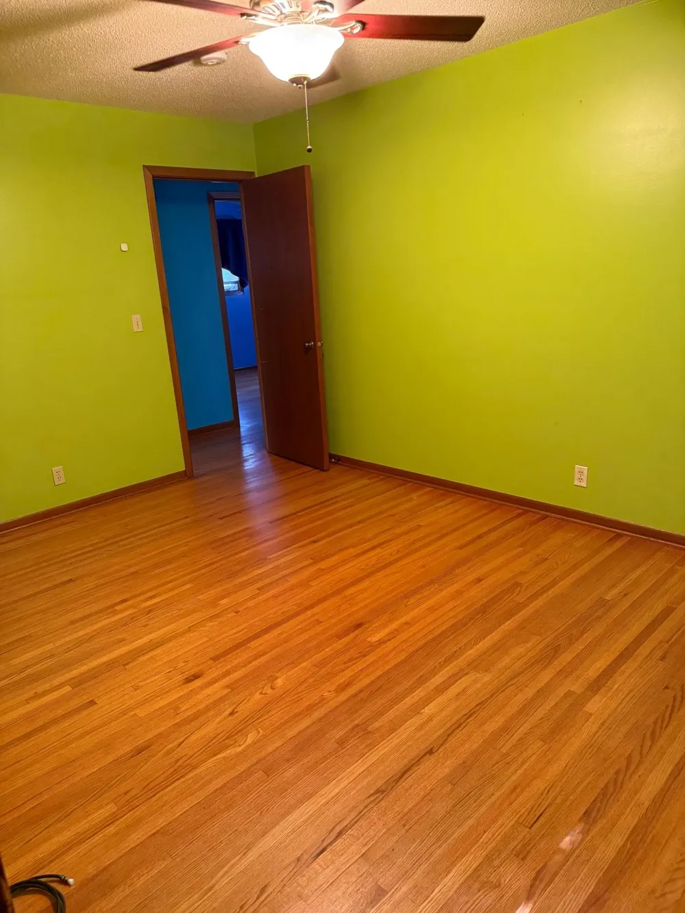 2055 English Street Maplewood, MN 55109