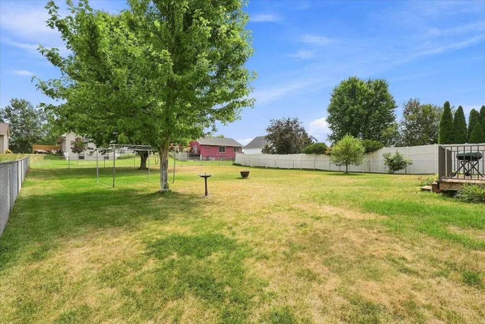1348 Mallard Lane New Richmond, WI 54017