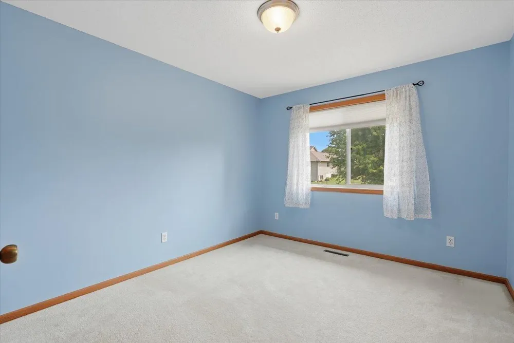 1348 Mallard Lane New Richmond, WI 54017
