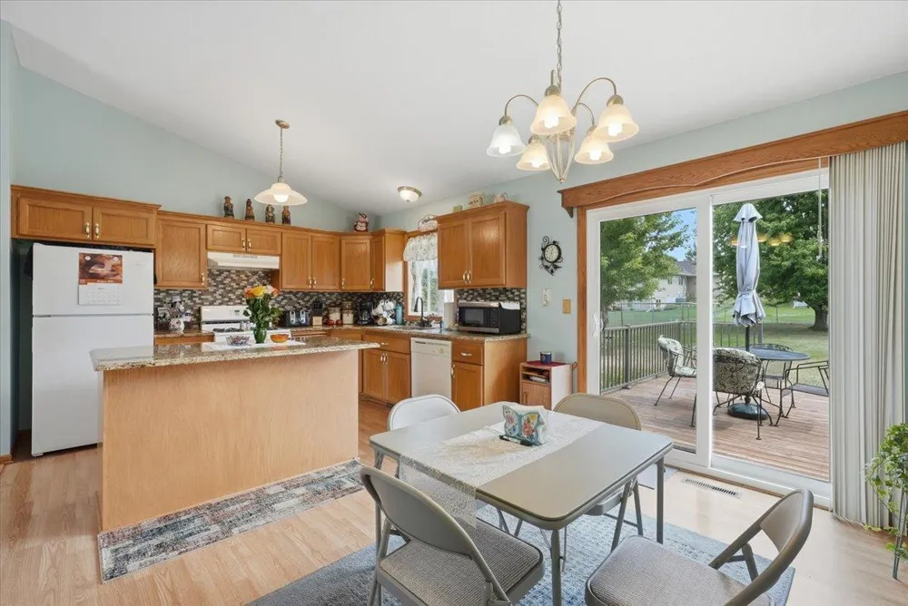 1348 Mallard Lane New Richmond, WI 54017