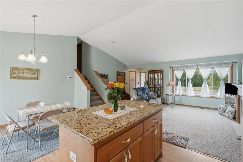 1348 Mallard Lane New Richmond, WI 54017