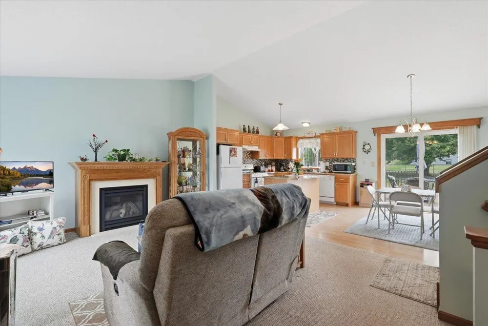 1348 Mallard Lane New Richmond, WI 54017