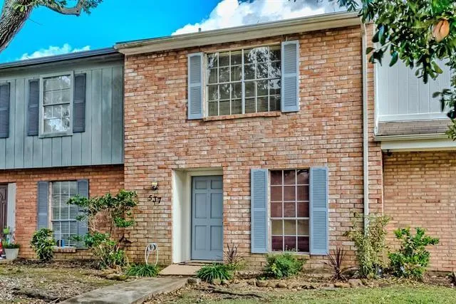 537 Longmeadow Street Beaumont, TX 77707