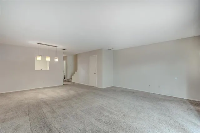 537 Longmeadow Street Beaumont, TX 77707