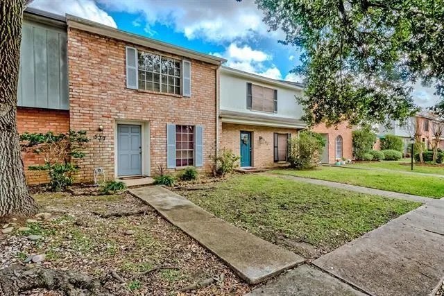 537 Longmeadow Street Beaumont, TX 77707