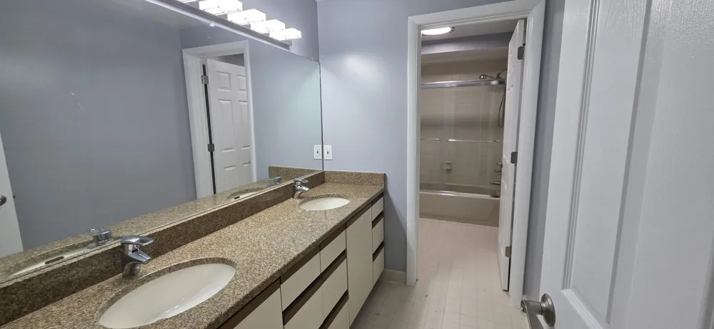 5310 Hauser Way West Bloomfield, MI 48323