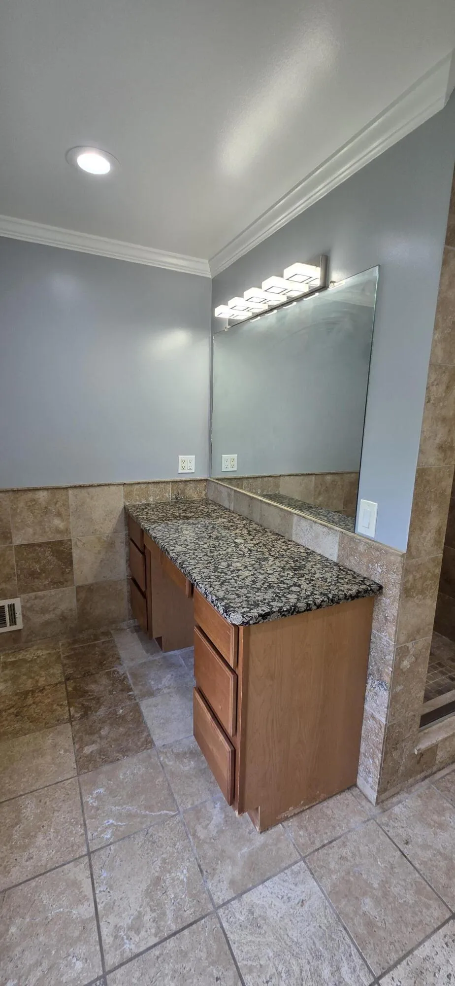 5310 Hauser Way West Bloomfield, MI 48323