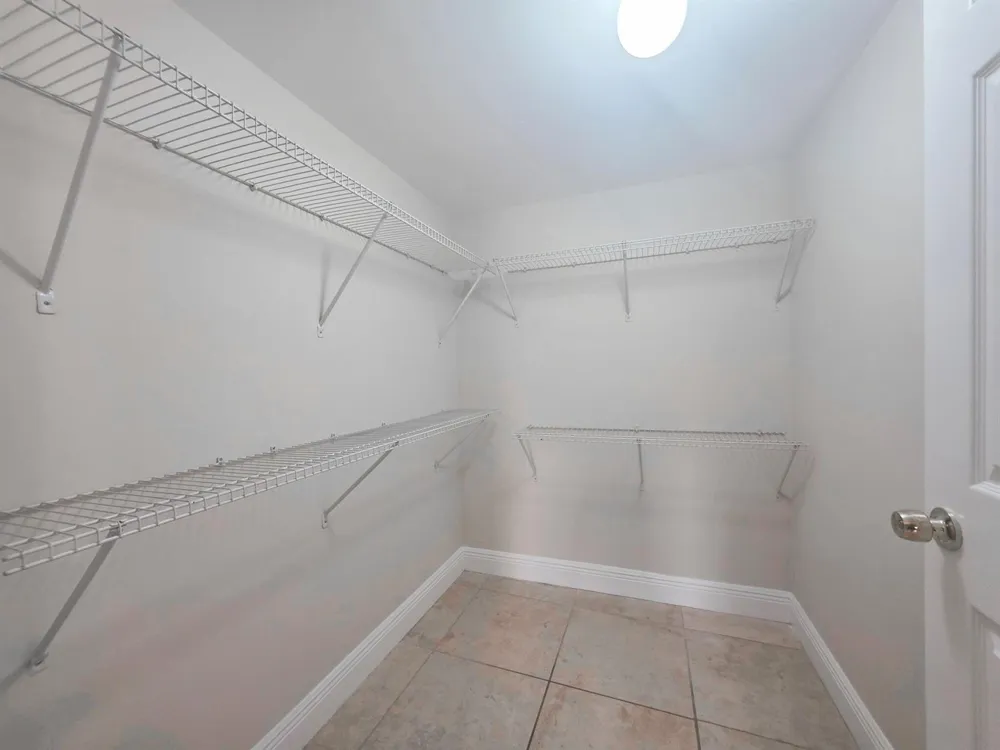 4785 SW 62ND AVENUE #102 Davie, FL 33314