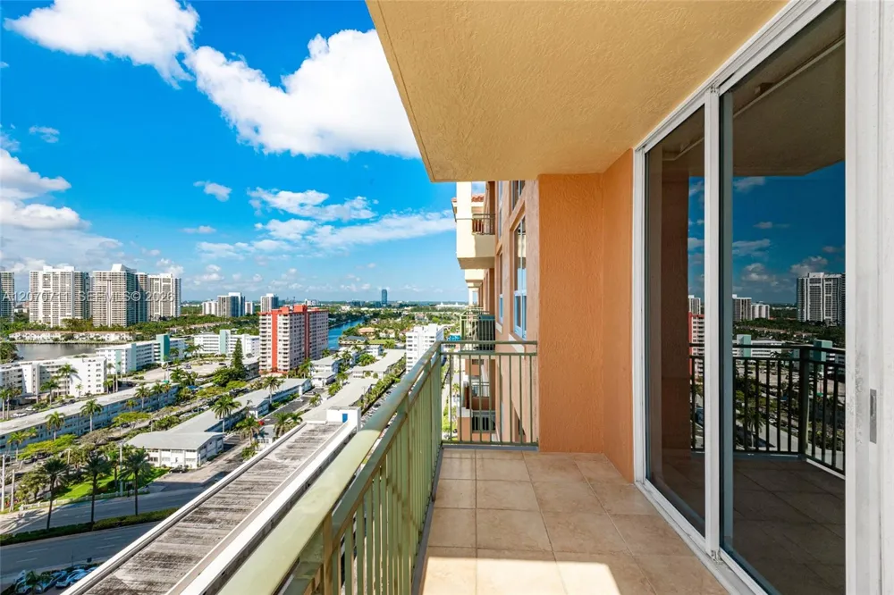 2080 S Ocean Dr #MPH09 Hallandale Beach, FL 33009