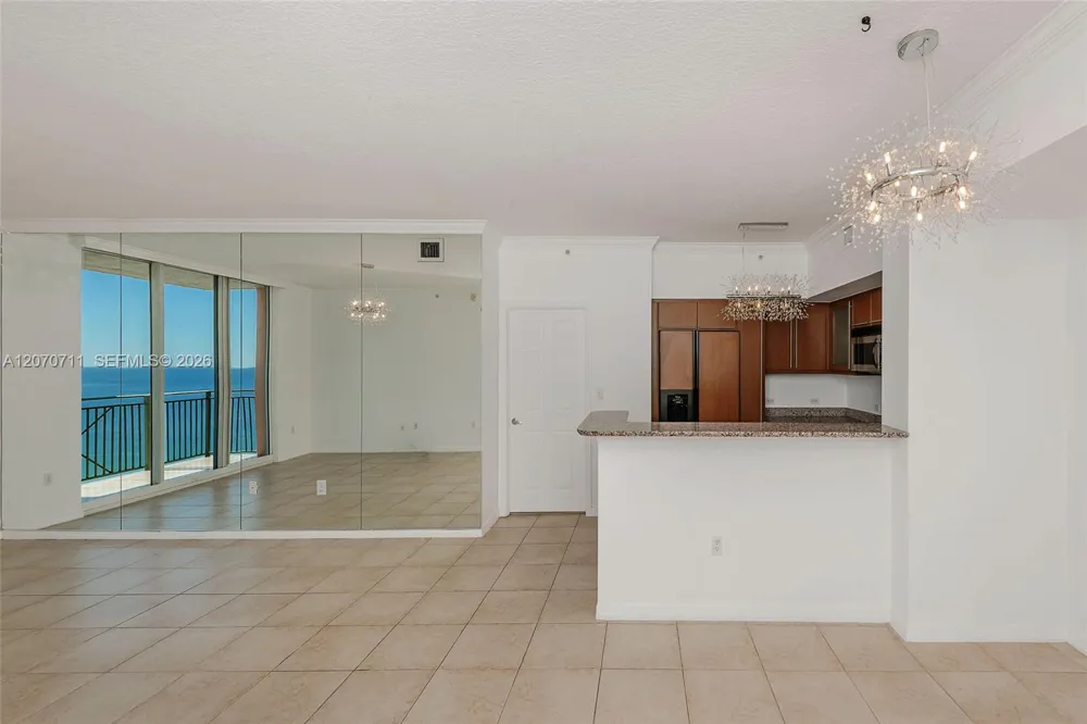 2080 S Ocean Dr #MPH09 Hallandale Beach, FL 33009