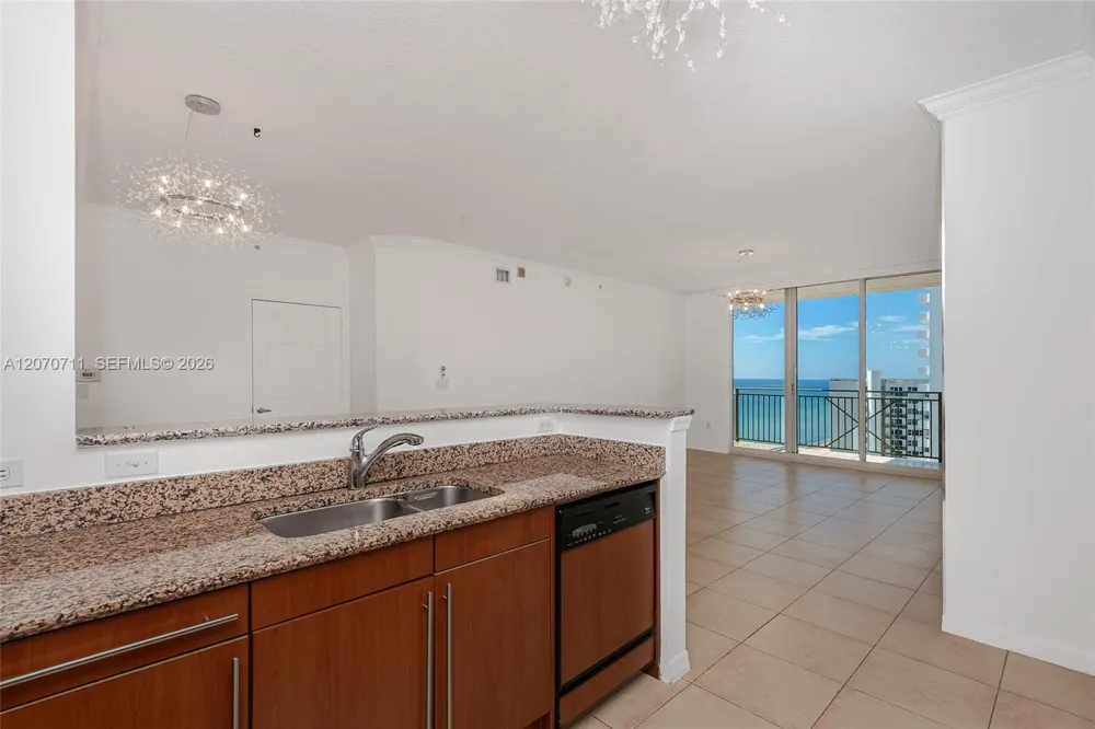 2080 S Ocean Dr #MPH09 Hallandale Beach, FL 33009