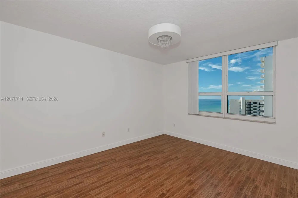 2080 S Ocean Dr #MPH09 Hallandale Beach, FL 33009