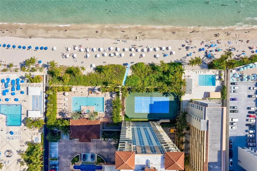 2080 S Ocean Dr #MPH09 Hallandale Beach, FL 33009