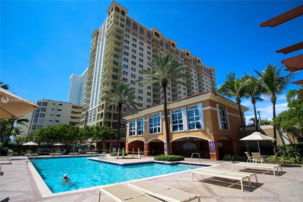 2080 S Ocean Dr #MPH09 Hallandale Beach, FL 33009