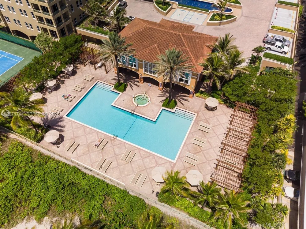 2080 S Ocean Dr #MPH09 Hallandale Beach, FL 33009