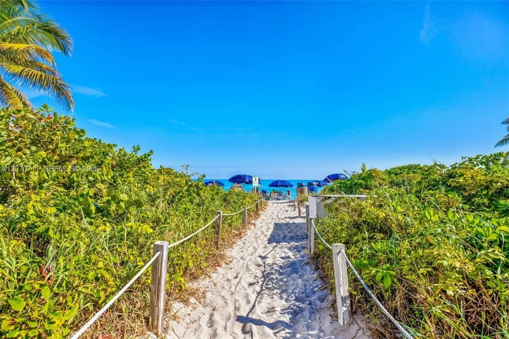 2080 S Ocean Dr #MPH09 Hallandale Beach, FL 33009