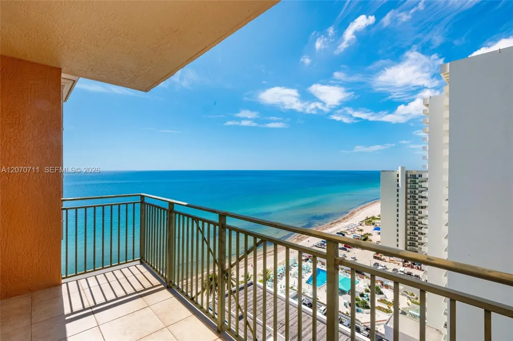 2080 S Ocean Dr #MPH09 Hallandale Beach, FL 33009