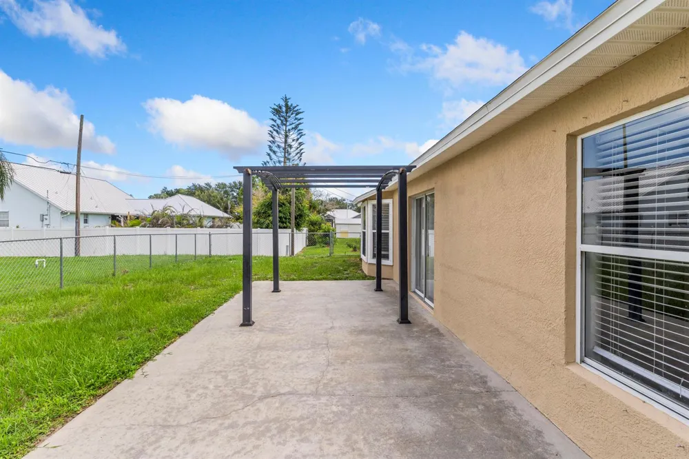 717 Tulip Drive Sebastian, FL 32958