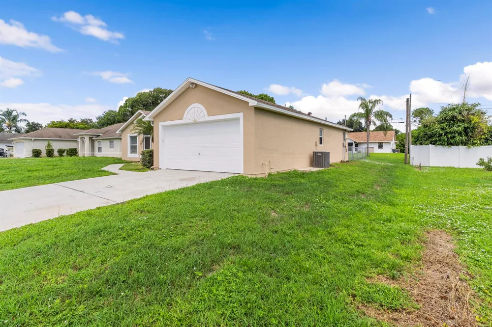 717 Tulip Drive Sebastian, FL 32958