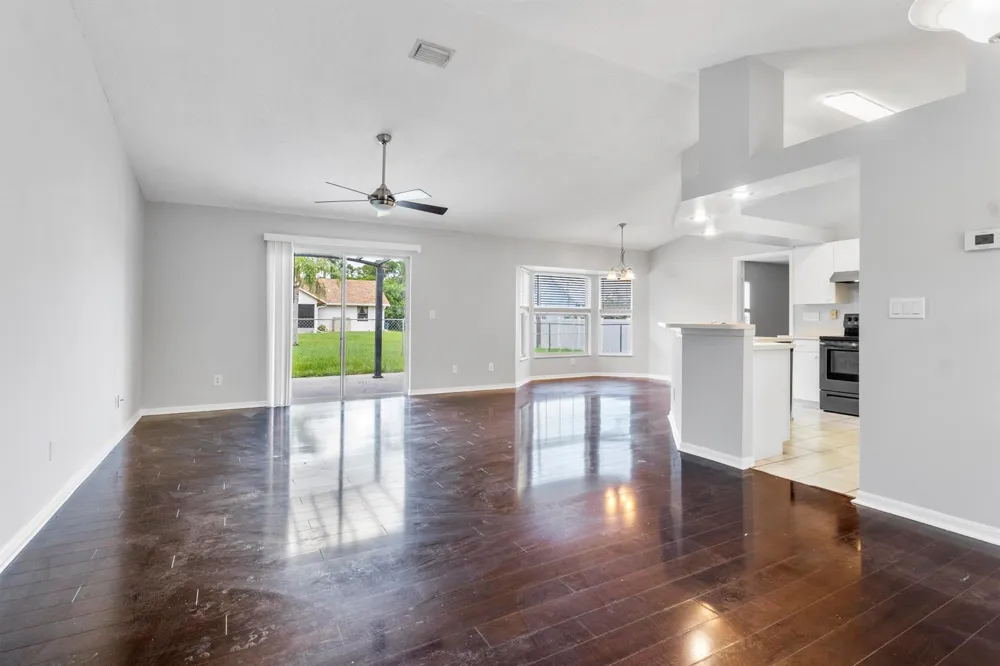 717 Tulip Drive Sebastian, FL 32958