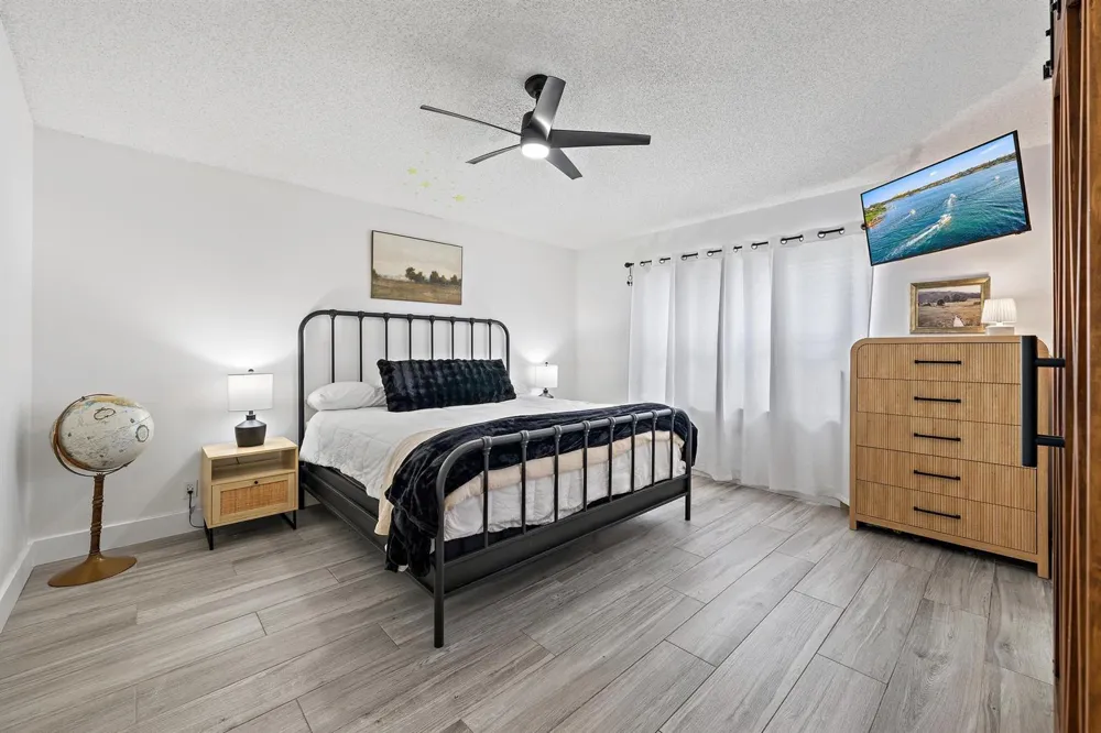 5483 Club Circle Haverhill, FL 33415