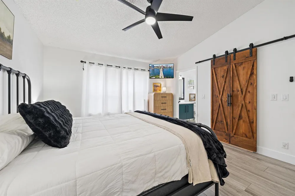 5483 Club Circle Haverhill, FL 33415