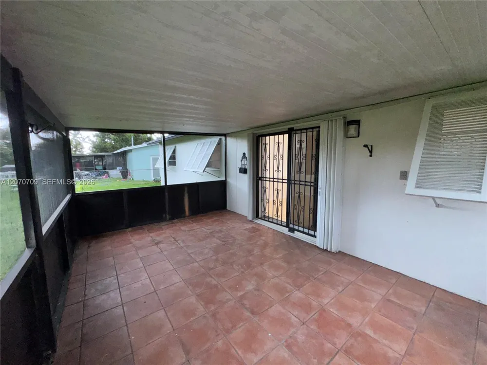 18225 SW 94th Ave Palmetto Bay, FL 33157