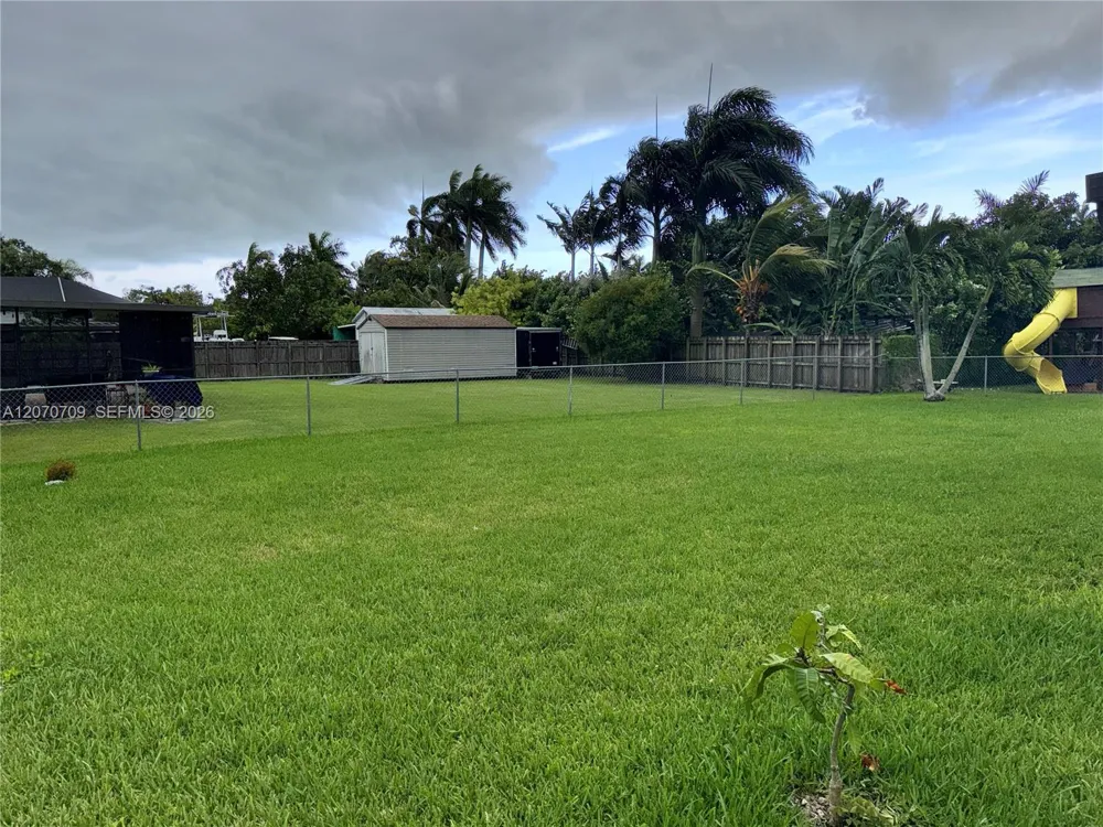 18225 SW 94th Ave Palmetto Bay, FL 33157